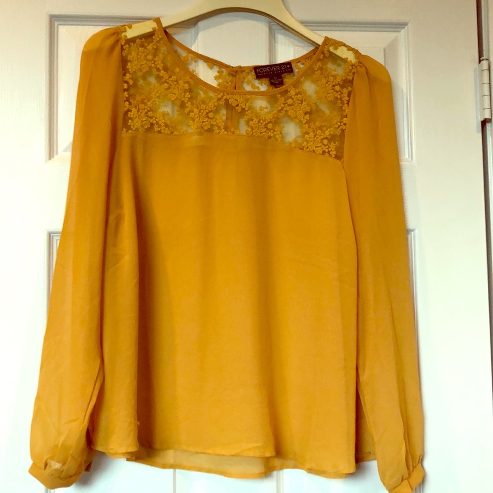 Mustard top with bonus tank